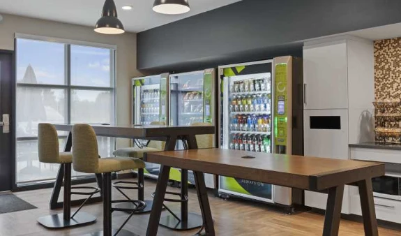 Breakfast Room