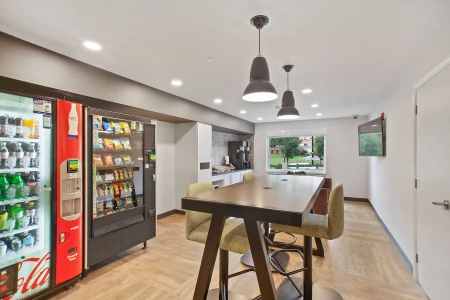 Lobby and Guest Check-in