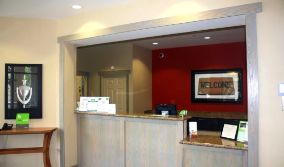 Lobby and Guest Check-in