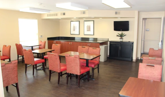 Breakfast Room