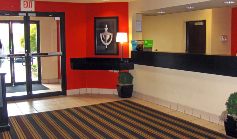 Lobby and Guest Check-in