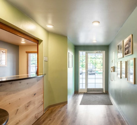 Lobby and Guest Check-in