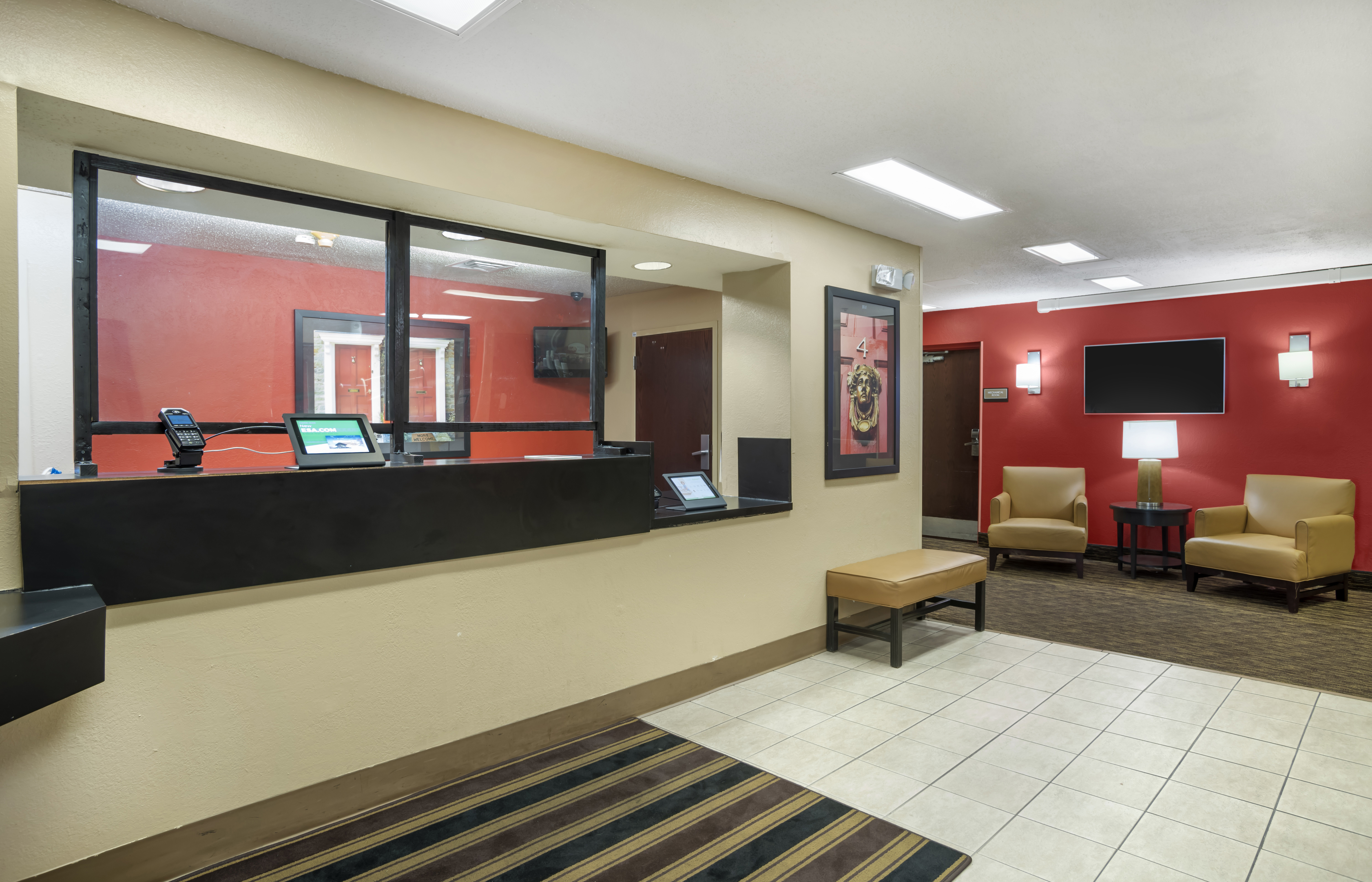 Lobby and Guest Check-in