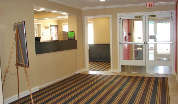 Lobby and Guest Check-in