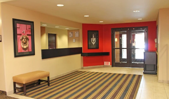 Lobby and Guest Check-in