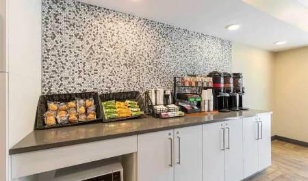 Free Grab-and-Go Breakfast