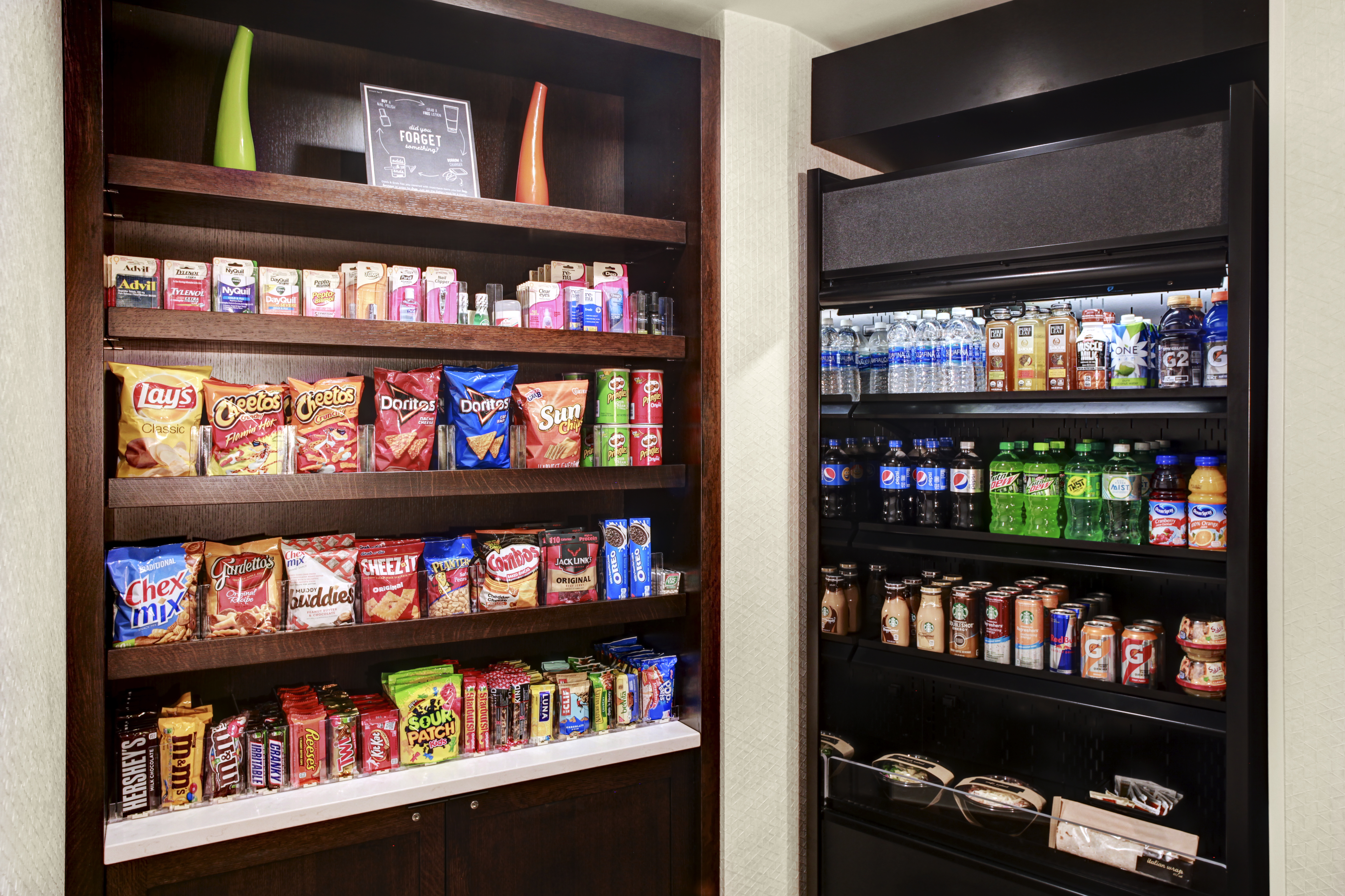 Lobby and Guest Check-in