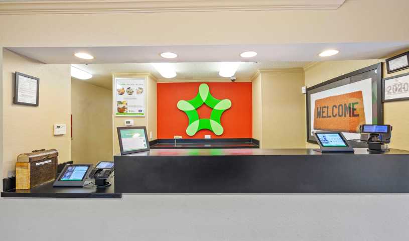 Lobby and Guest Check-in