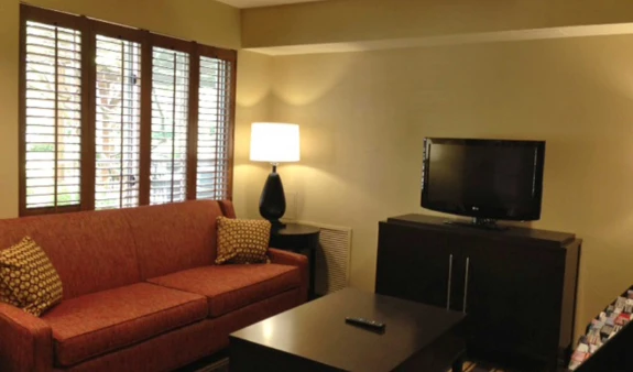 Guest Lounge