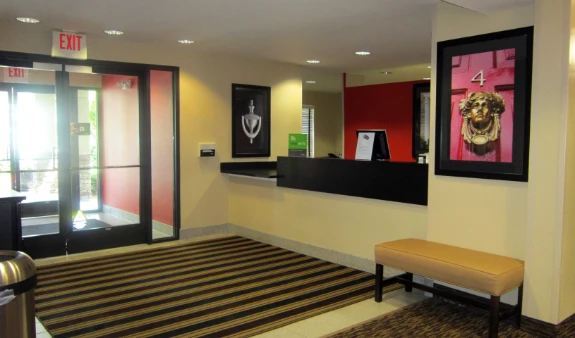 Lobby and Guest Check-in