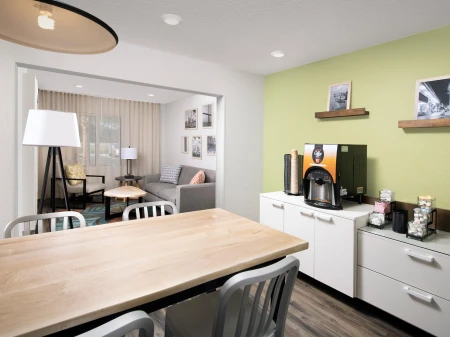 Lobby and Guest Check-in