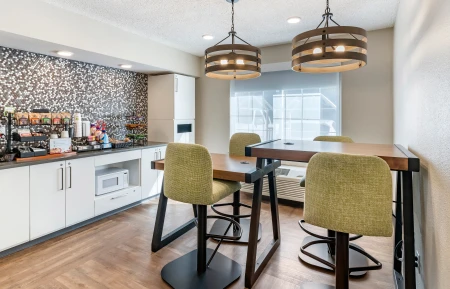 Free Grab-and-Go Breakfast