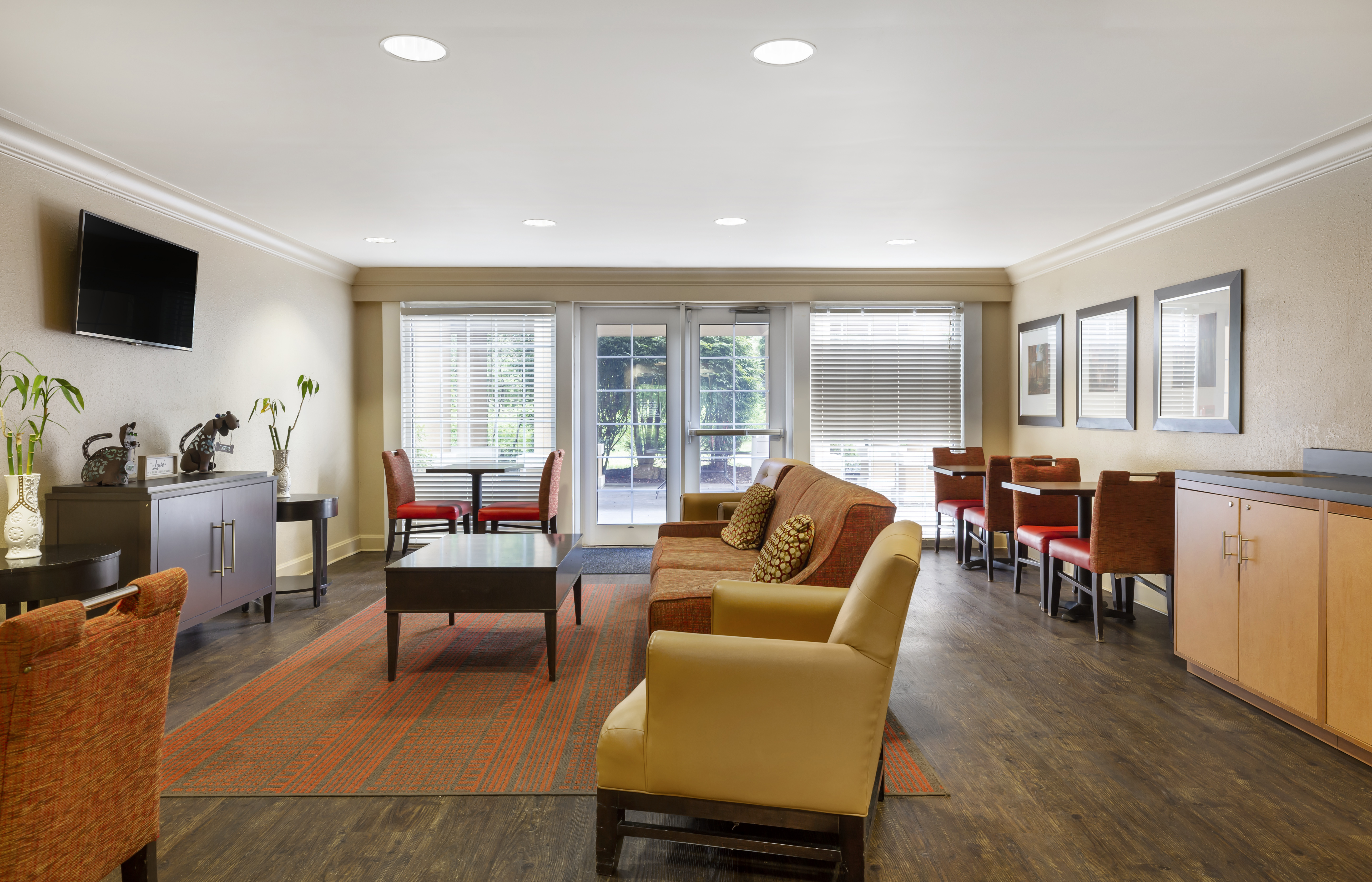 Free Grab-and-Go Breakfast