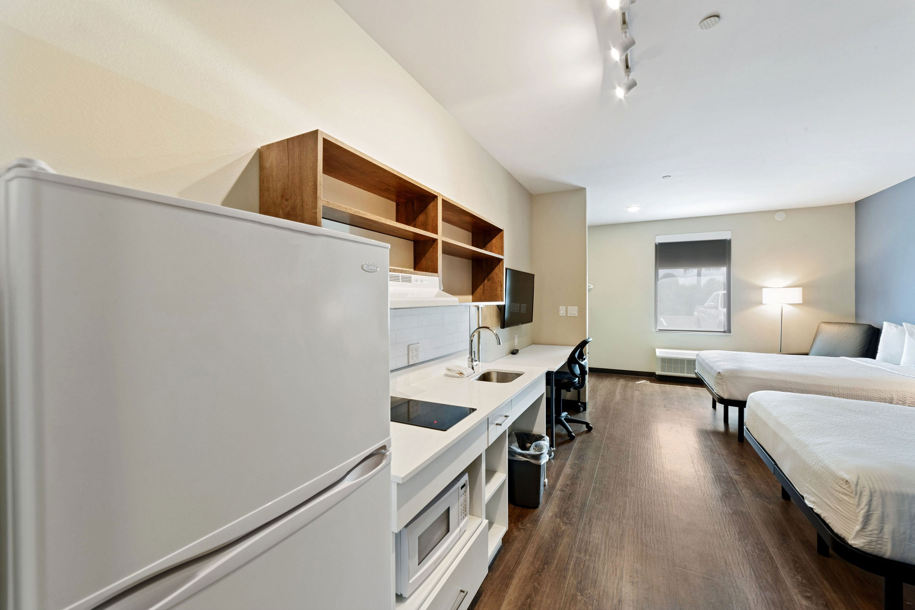 Studio Suite - 2 Queen Beds