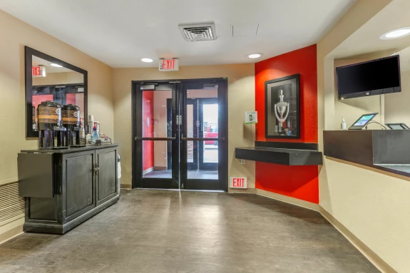 Lobby and Guest Check-in