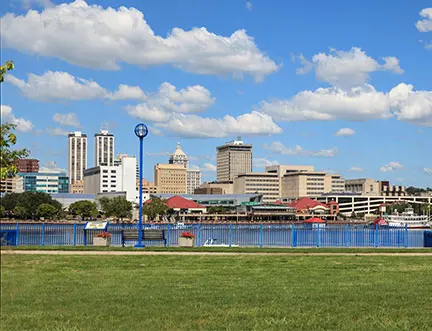 Peoria, IL skyline