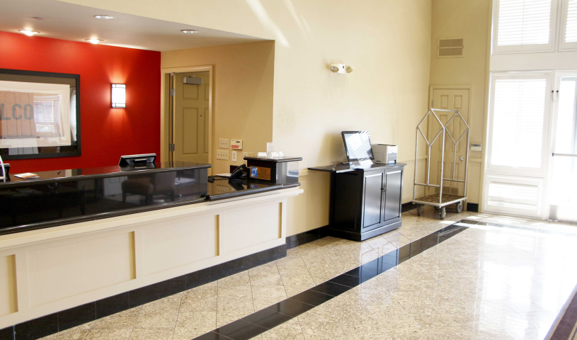 Lobby and Guest Check-in