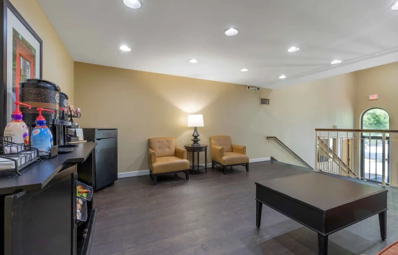 Lobby and Guest Check-in