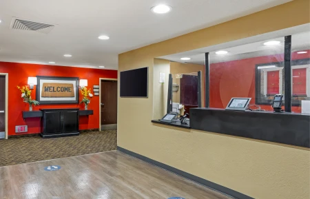 Lobby and Guest Check-in