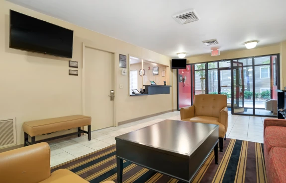 Lobby and Guest Check-in