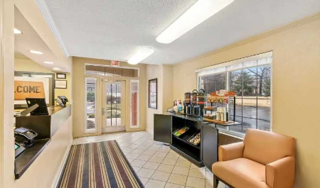 Lobby and Guest Check-in