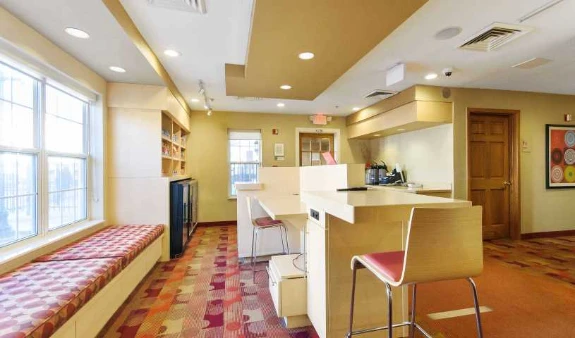 Breakfast Room