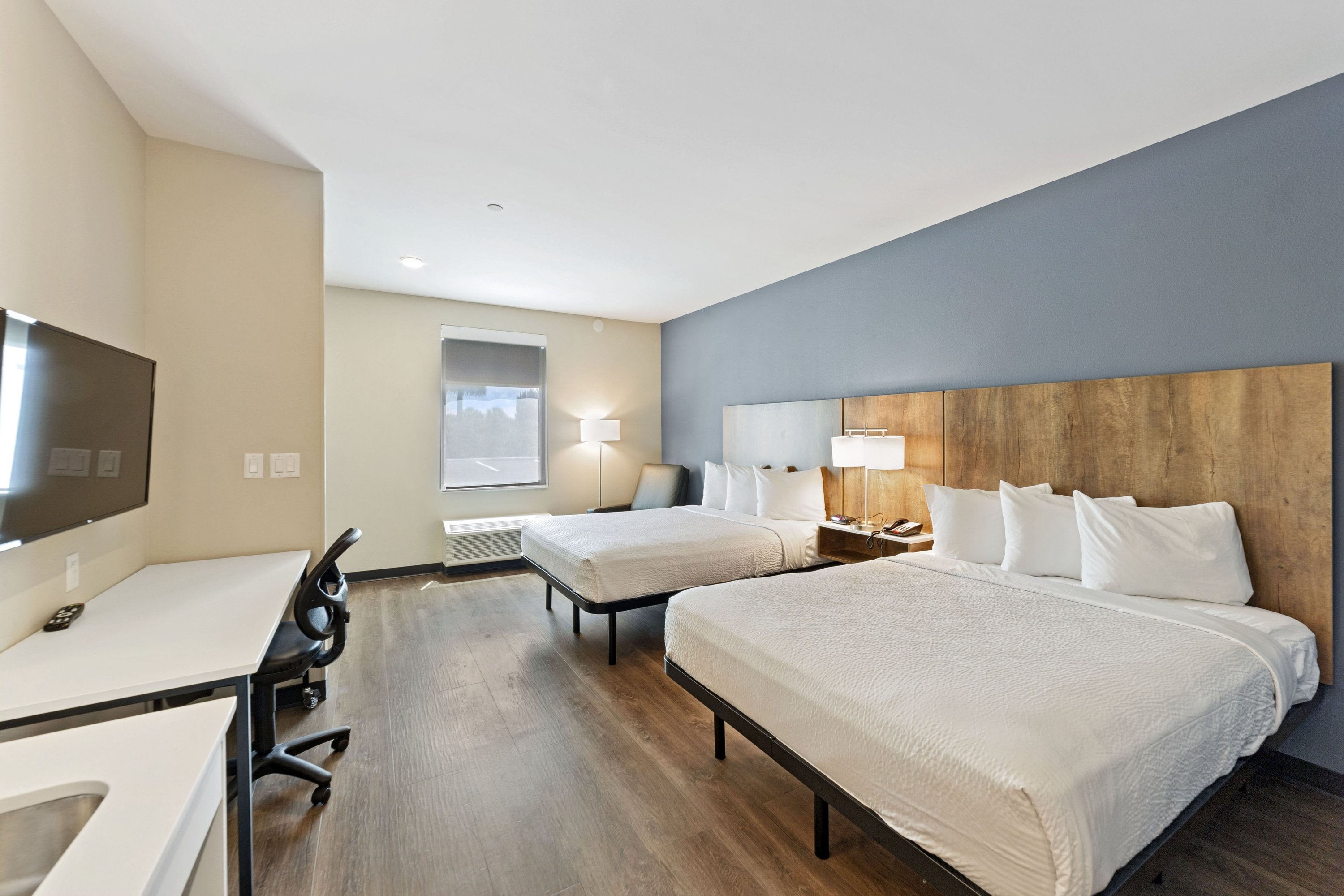 Studio Suite - 2 Queen Beds