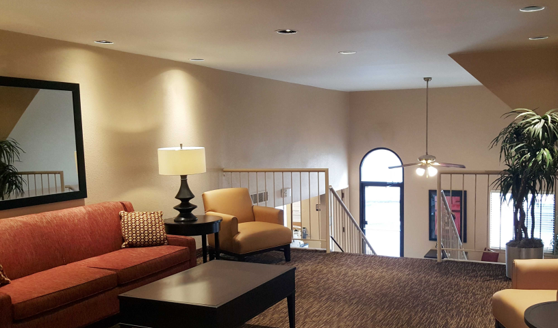 Lobby and Guest Check-in