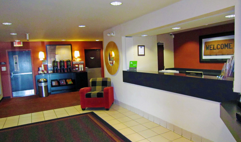 Lobby and Guest Check-in