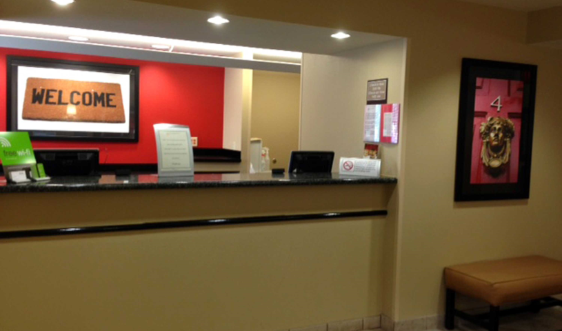 Lobby and Guest Check-in