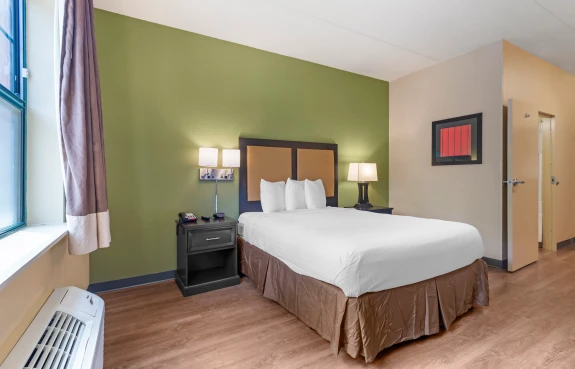 Studio Suite - 1 Queen Bed