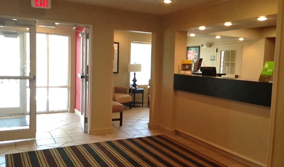 Lobby and Guest Check-in