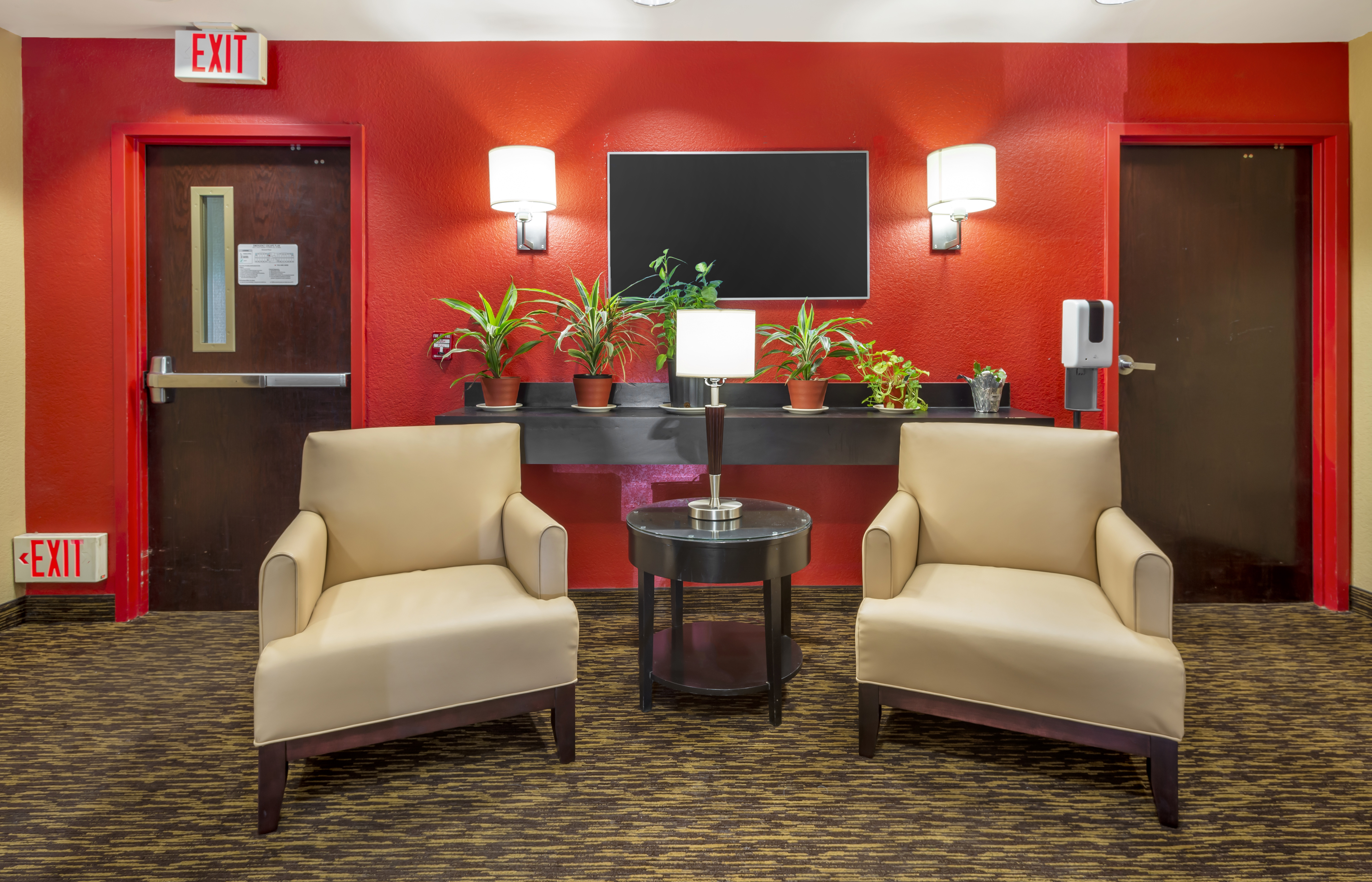 Lobby and Guest Check-in