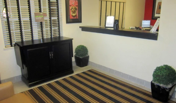 Lobby and Guest Check-in