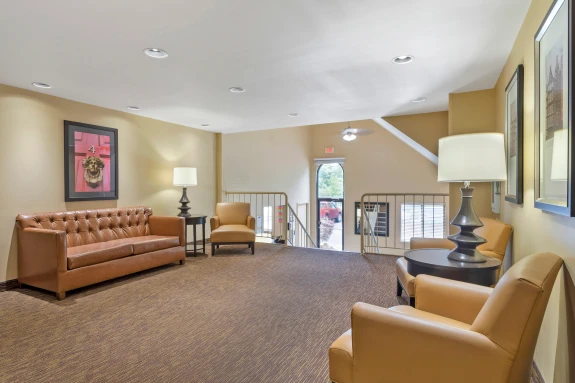 Lobby and Guest Check-in