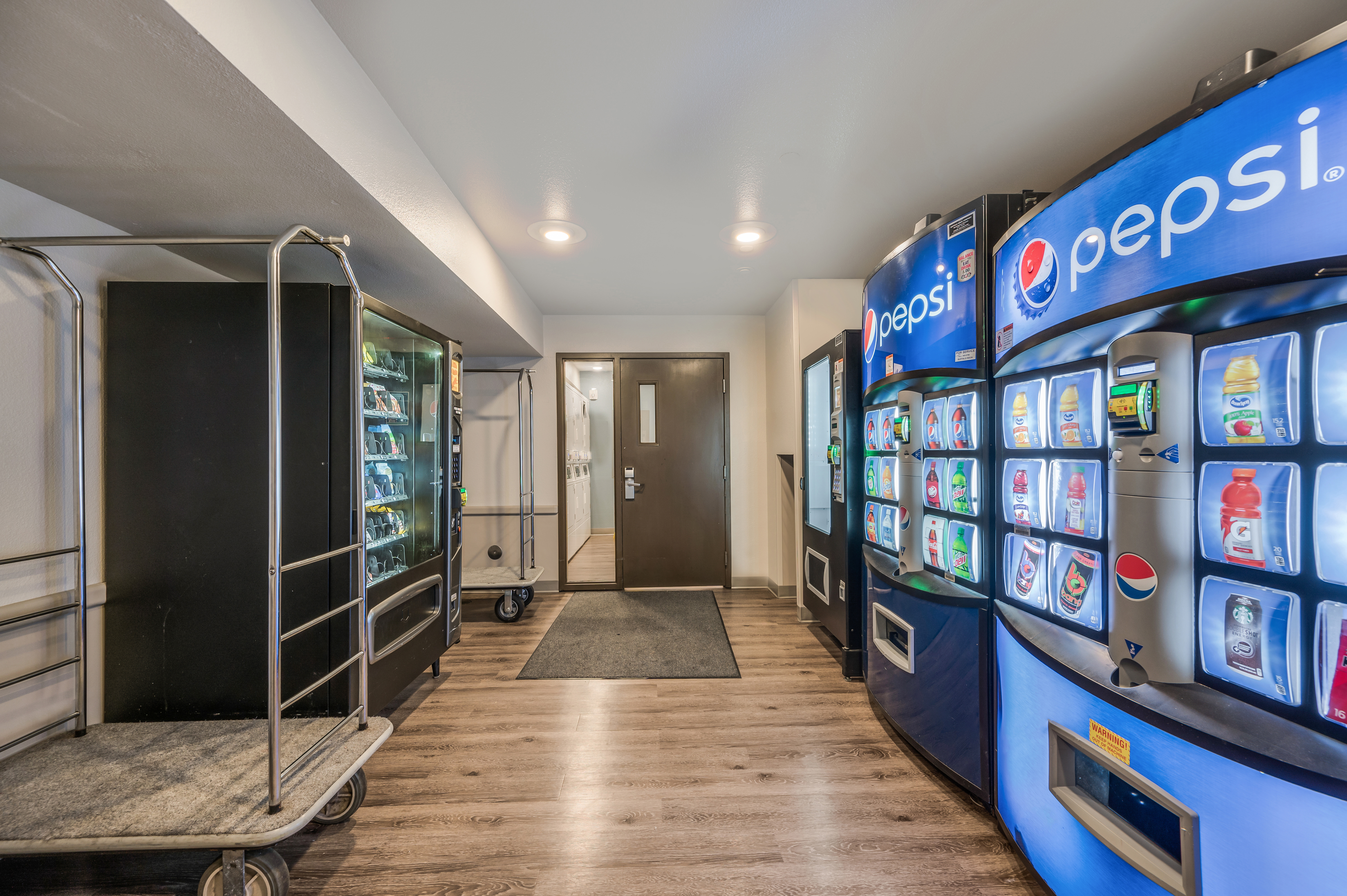 Lobby and Guest Check-in