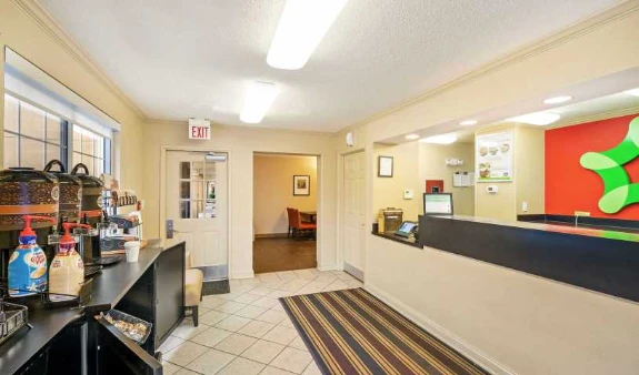 Lobby and Guest Check-in