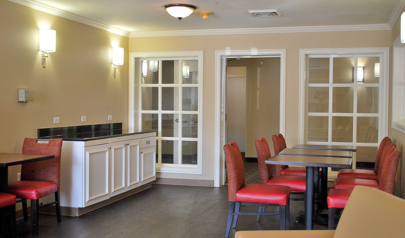 Free Grab-and-Go Breakfast