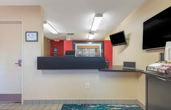Lobby and Guest Check-in