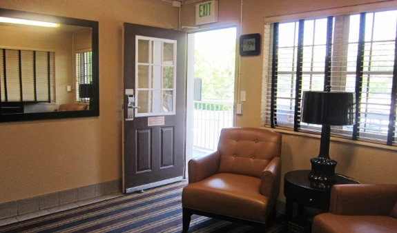 Lobby and Guest Check-in