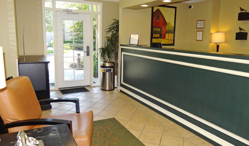 Lobby and Guest Check-in