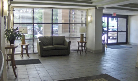 Lobby and Guest Check-in