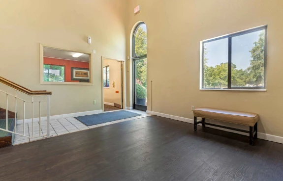 Lobby and Guest Check-in