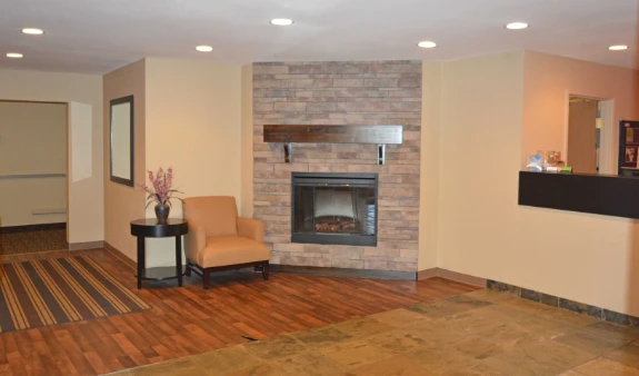 Lobby and Guest Check-in