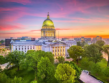 capital building in Madison, WI