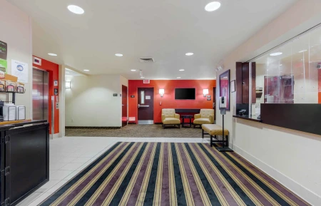 Lobby and Guest Check-in