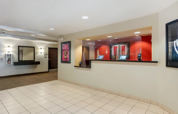 Lobby and Guest Check-in