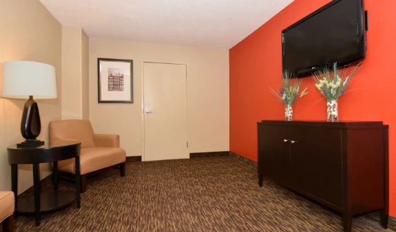 Lobby and Guest Check-in