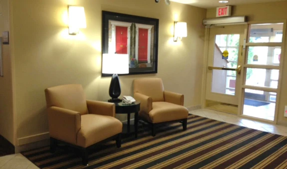 Lobby and Guest Check-in